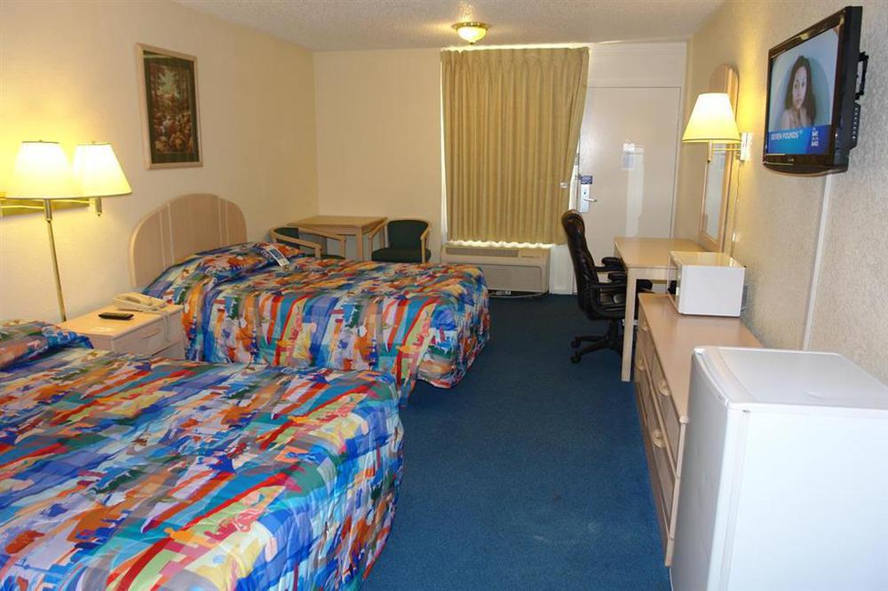 Sky Palace Inn & Suites By Jasper Beeville Quarto foto